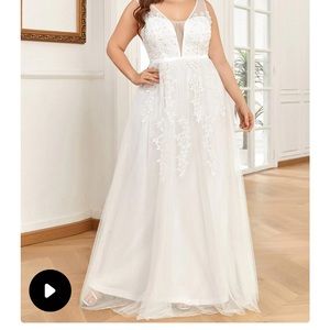 Every Pretty Wedding Gown Dress White Lace Size 18/20